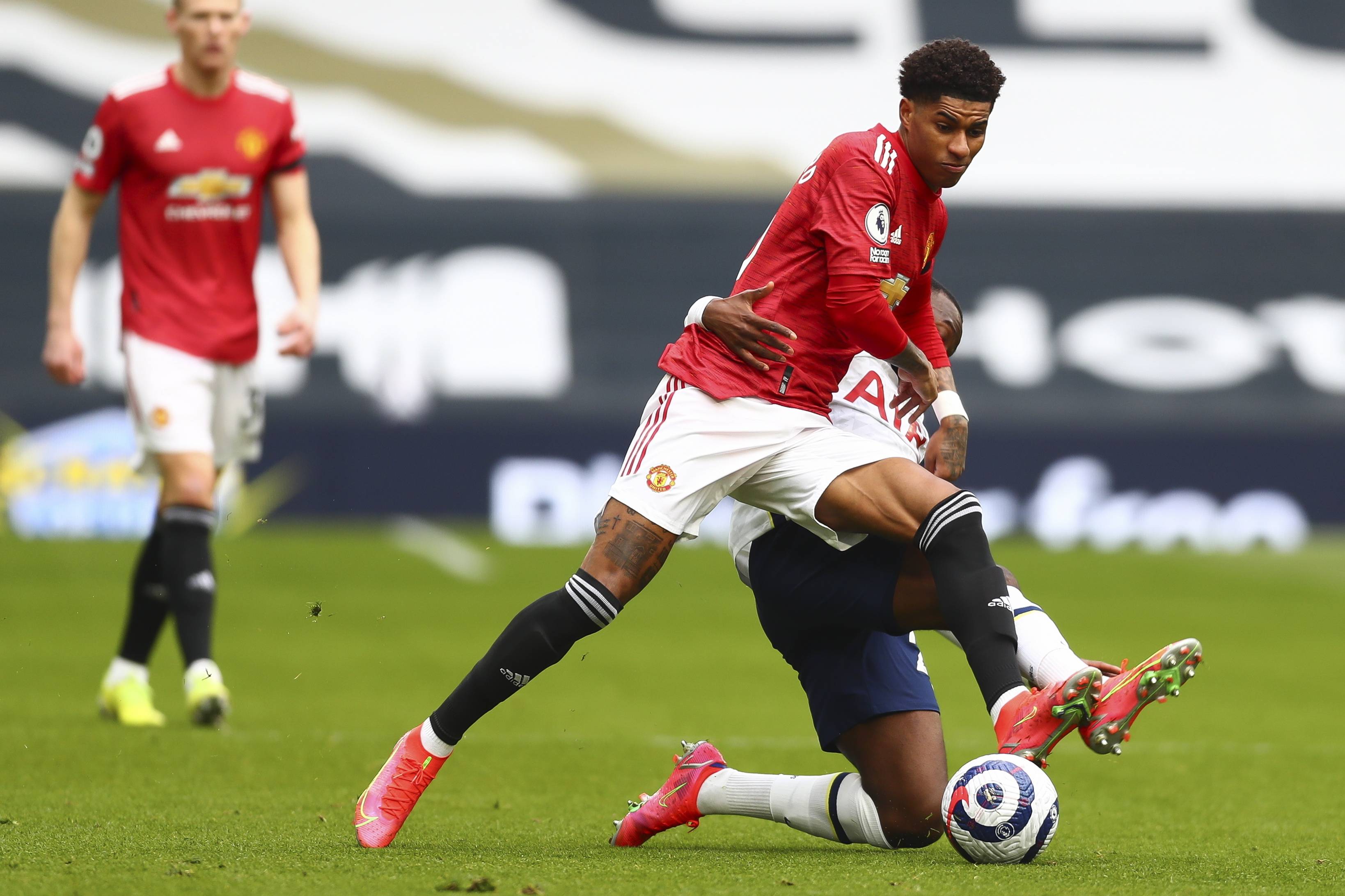 报名人数高 报名人数高