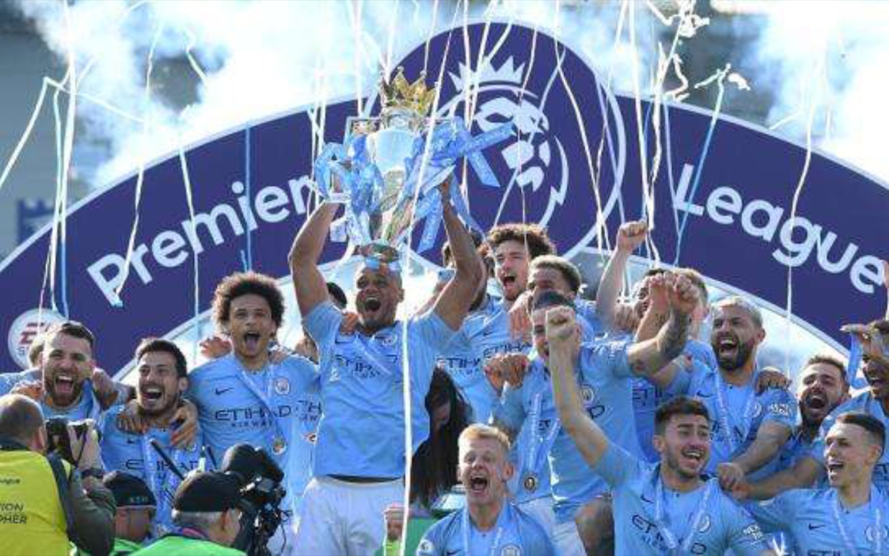 万引援决定 万引援决定