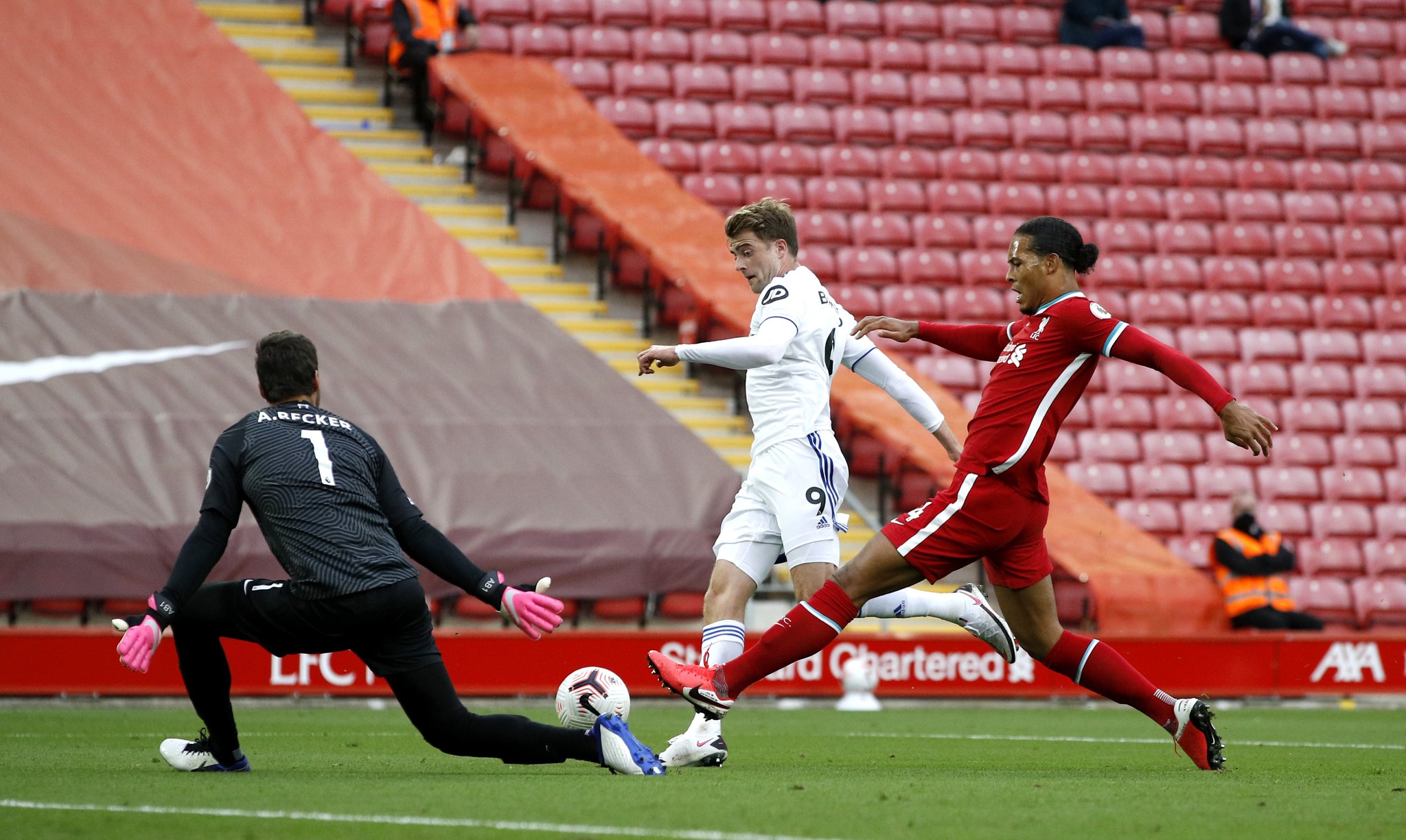 于雅克松未 于雅克松未