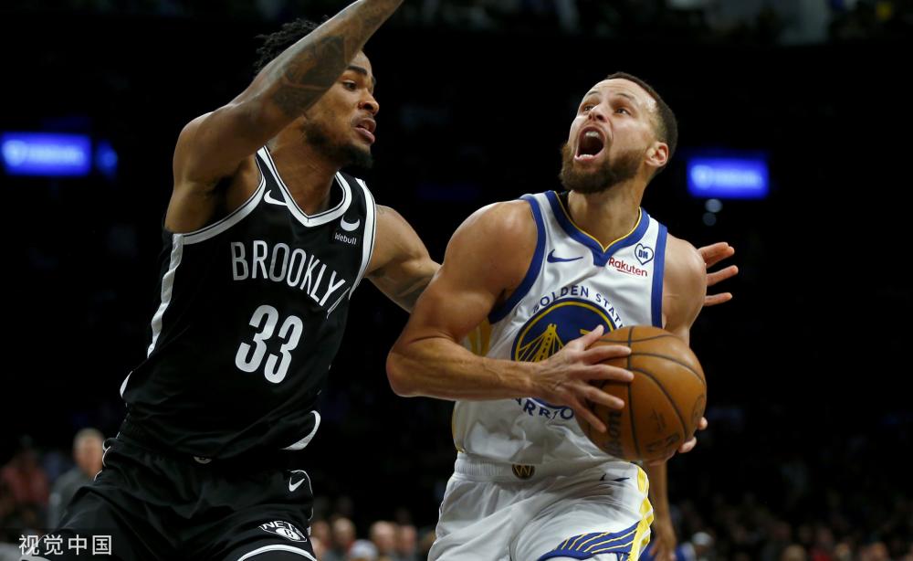 在门将位置 在门将位置